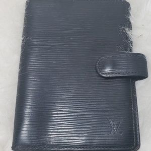 Authentic Louis Vuitton Epi Noir PM Agenda Cover